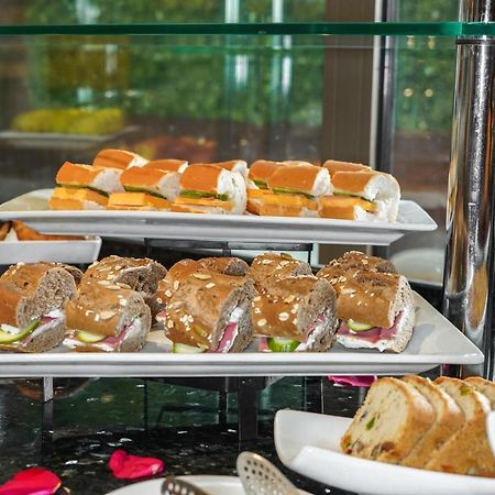 בגדד Noor Land Hotel מראה חיצוני תמונה