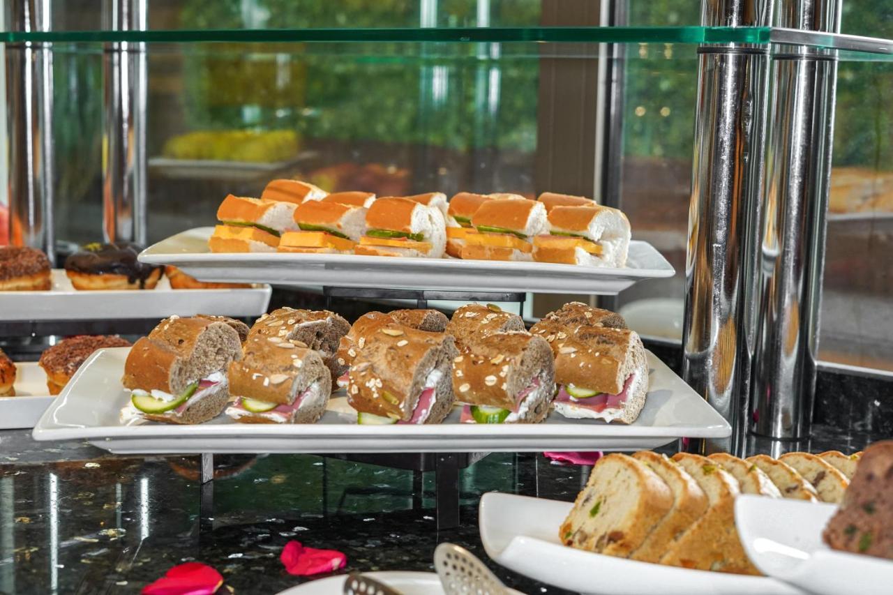 בגדד Noor Land Hotel מראה חיצוני תמונה